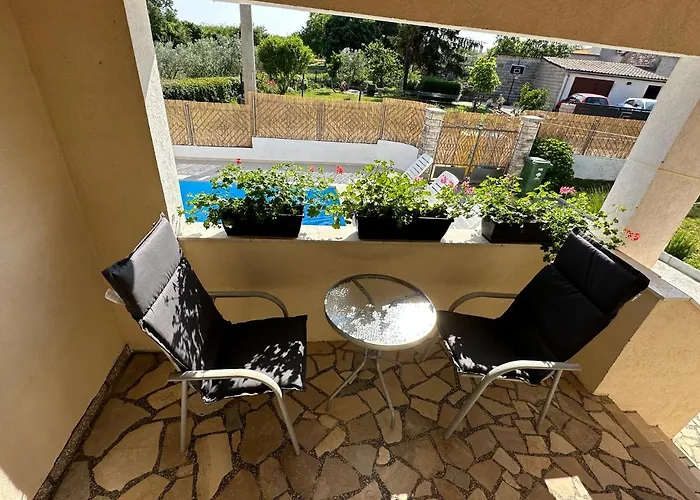 Ferienhaus House Mirka Melnica