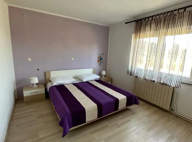 Ferienhaus House Mirka