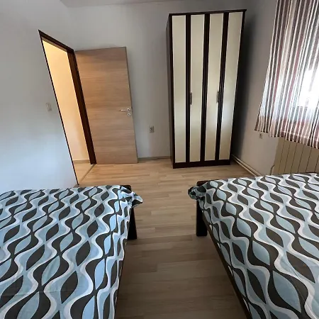 House Mirka